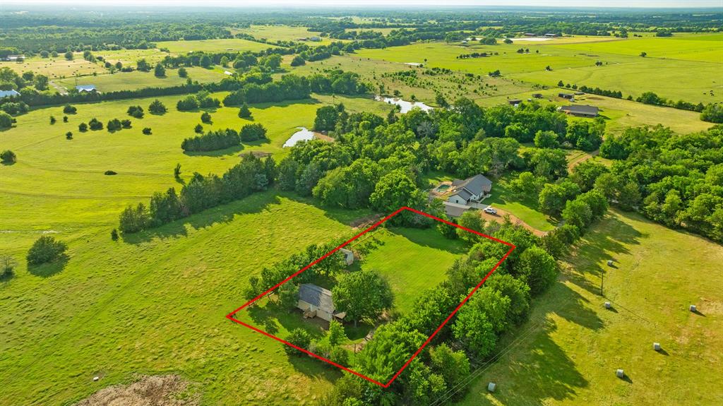 1982 County Road 1415 Bonham, TX 75418 - Photo 15 of 24