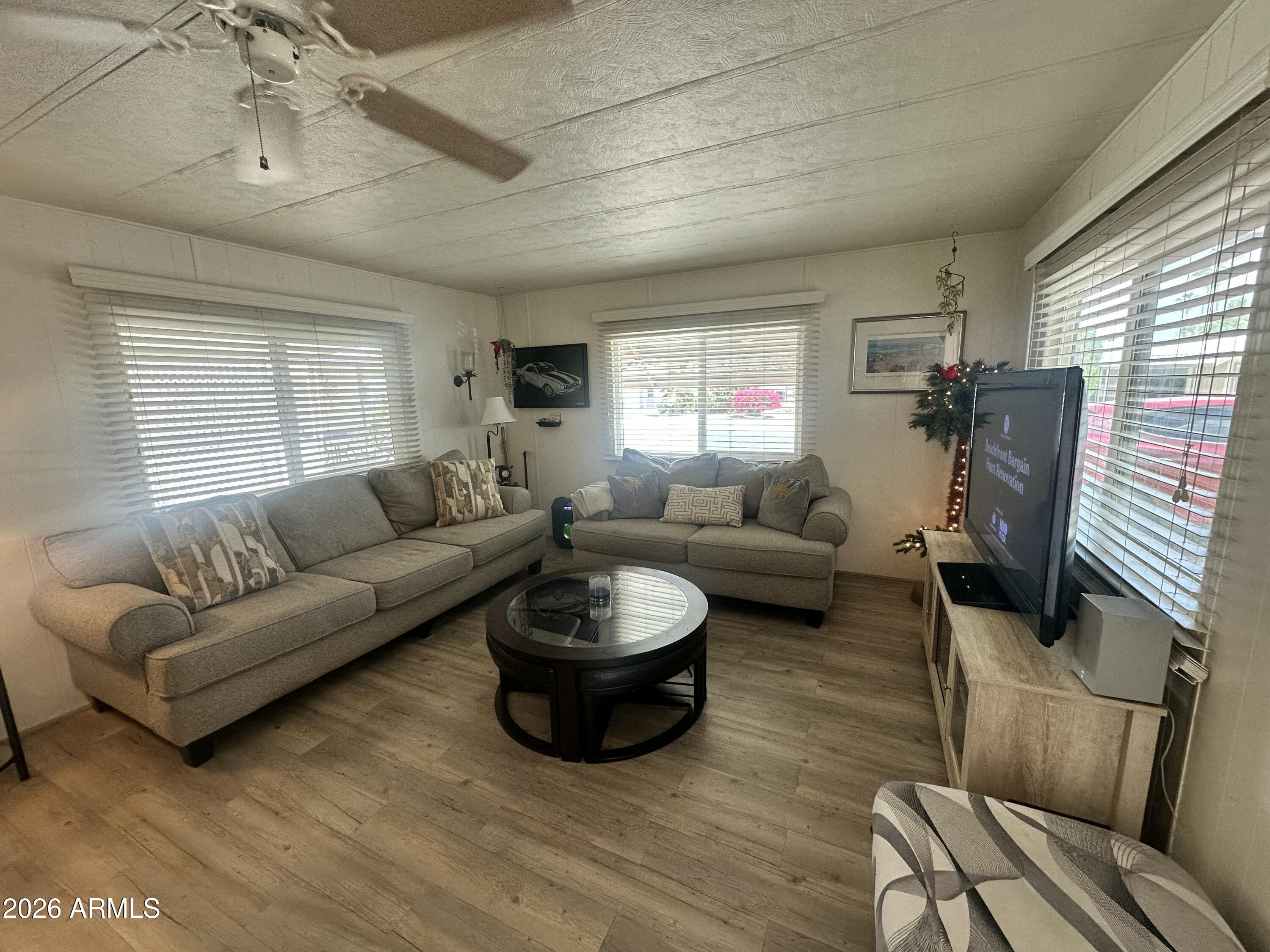 303 South Recker Road, Unit 294 Mesa, AZ 85206 - Photo 2 of 22 Living Room