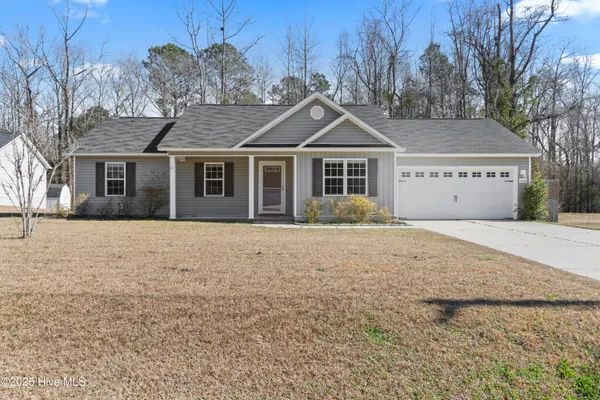 $1,600 | 320 Reid Court North, Jacksonville, NC 28540