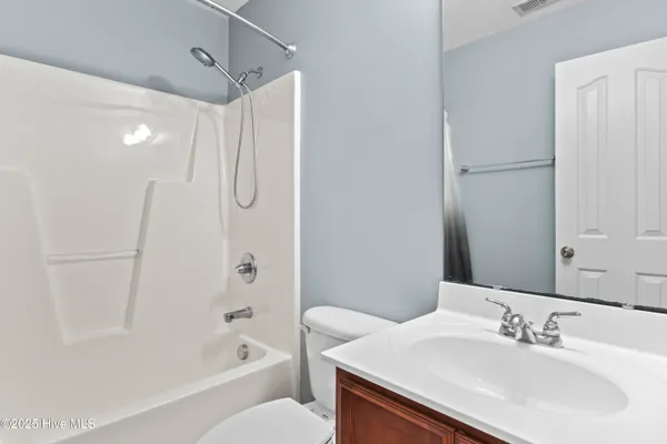 $1,600 | 320 Reid Court North, Jacksonville, NC 28540