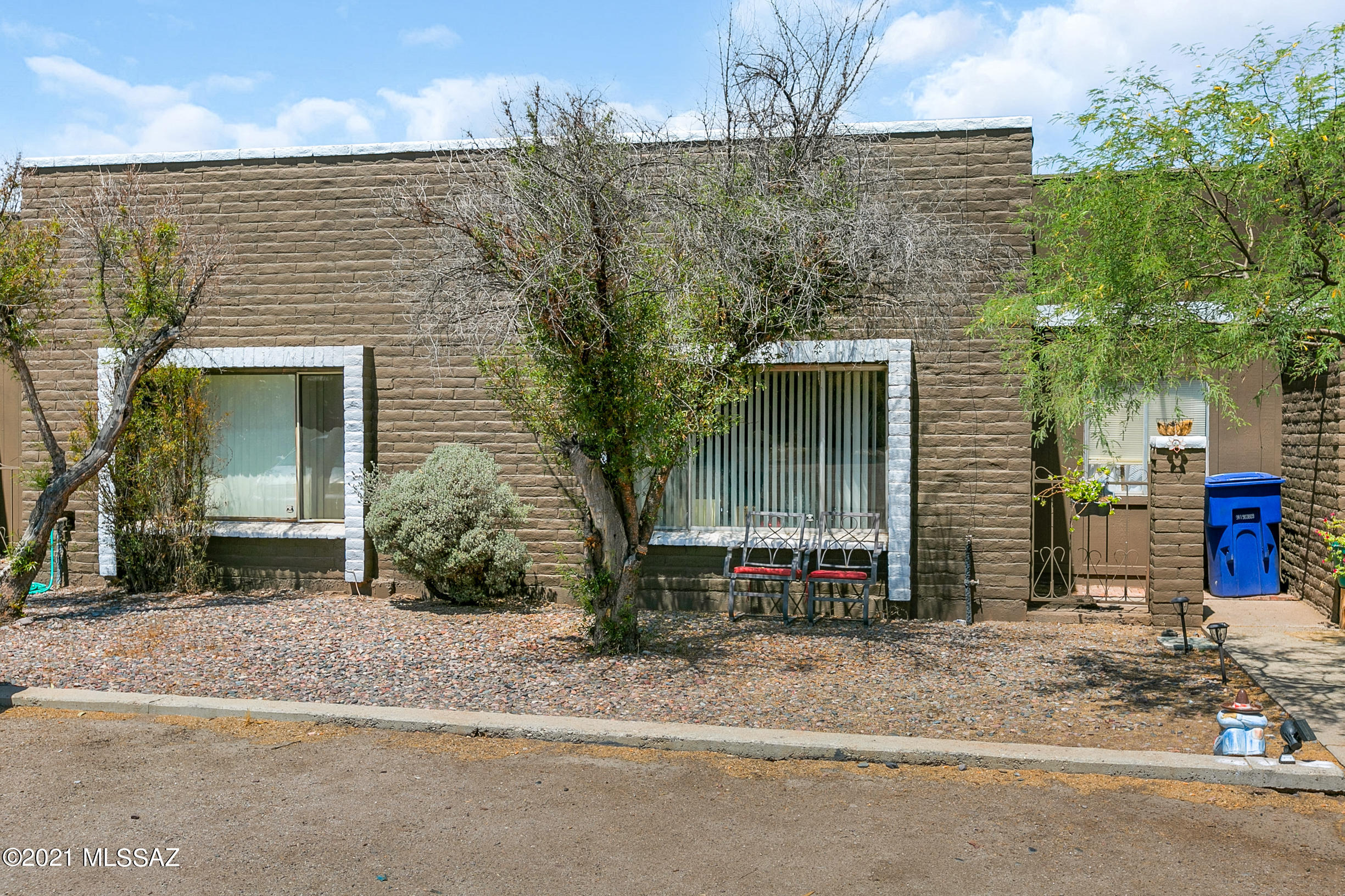 131 East Roger Road, Unit ABCD Tucson, AZ 85705 - Photo 9 of 10