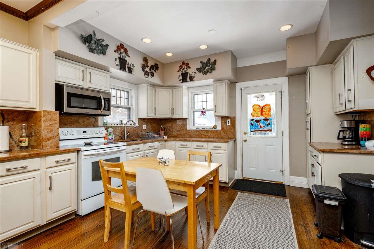 1428 Yorkshire Road Grosse Pointe Park, MI 48230 - Photo 21 of 45