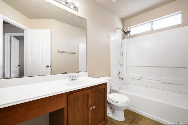 $1,850 | 11015 Gilpin Canyon, Helotes, TX 78023