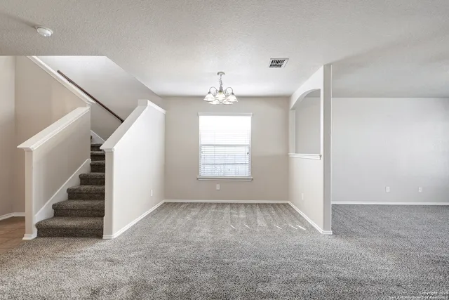 $1,850 | 11015 Gilpin Canyon, Helotes, TX 78023