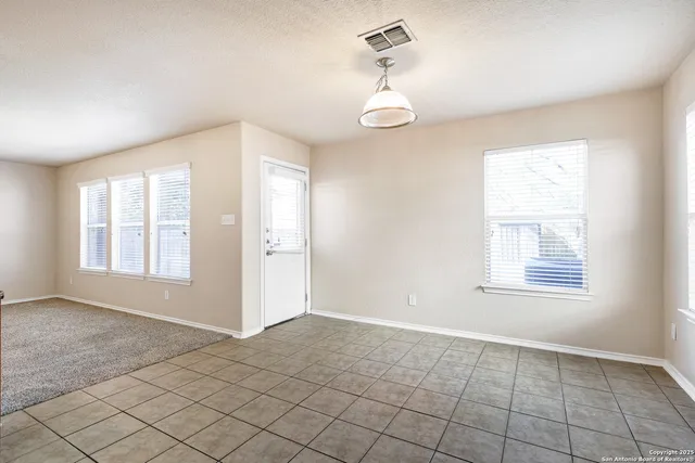 $1,850 | 11015 Gilpin Canyon, Helotes, TX 78023