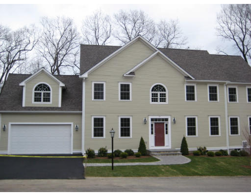 11 Pandolf Lane Needham, MA 02494 - Photo 2 of 30 Gallery Image 2