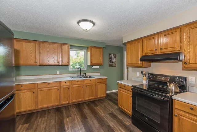 $269,900 | 10202 Legionville Road, Brainerd, MN 56401