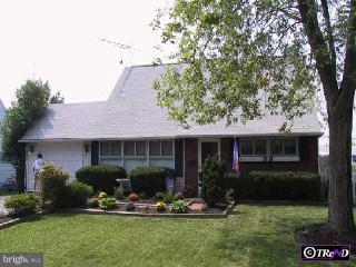 59 Plumtree Road Levittown, PA 19056 - Photo 1 of 4 Gallery Image 1