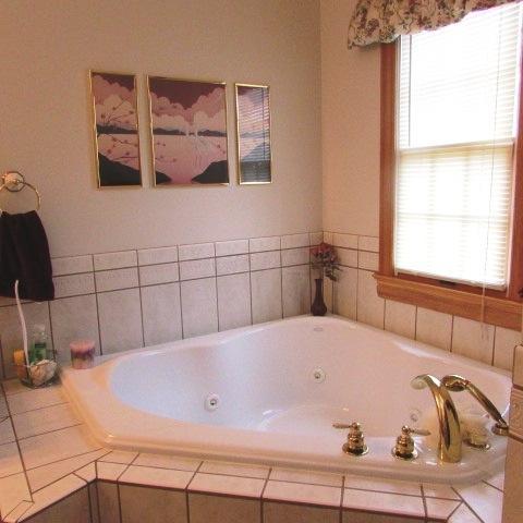 1527 Borror Road Grove City, OH 43123 - Photo 24 of 54
