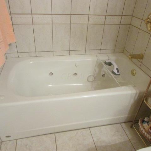 1527 Borror Road Grove City, OH 43123 - Photo 33 of 54