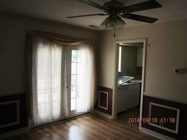 421 Redding Road, Unit 57 Lexington, KY 40517 - Photo 5 of 18 Photo 5