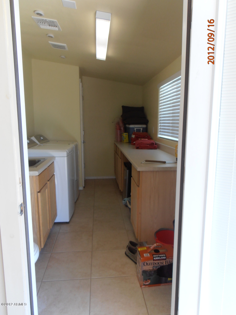1931 East Lamar Road Phoenix, AZ 85016 - Photo 33 of 44 31-Laundry Room