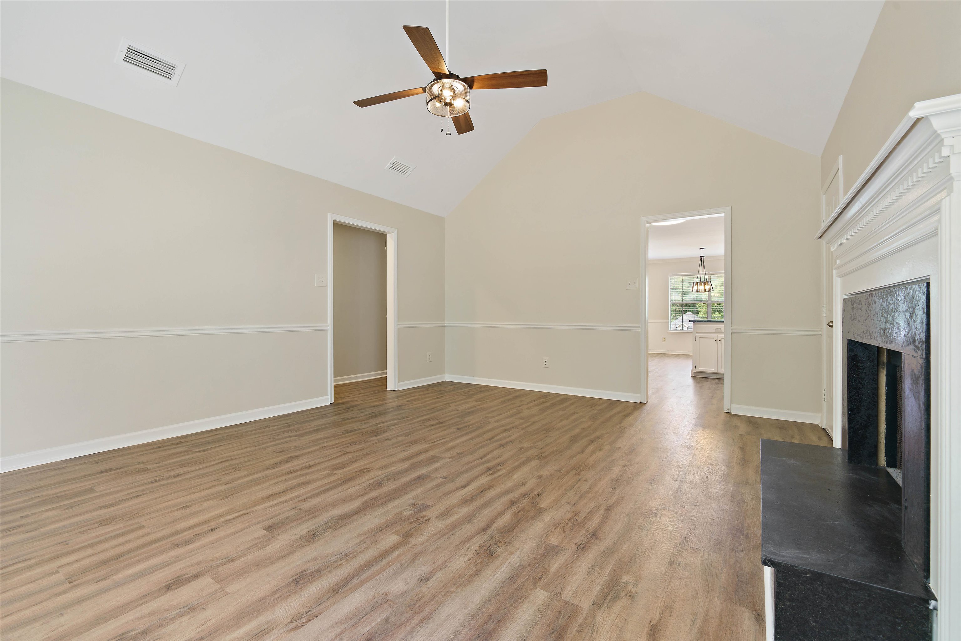428 Ridgewood Drive Daphne, AL 36526 - Photo 6 of 28