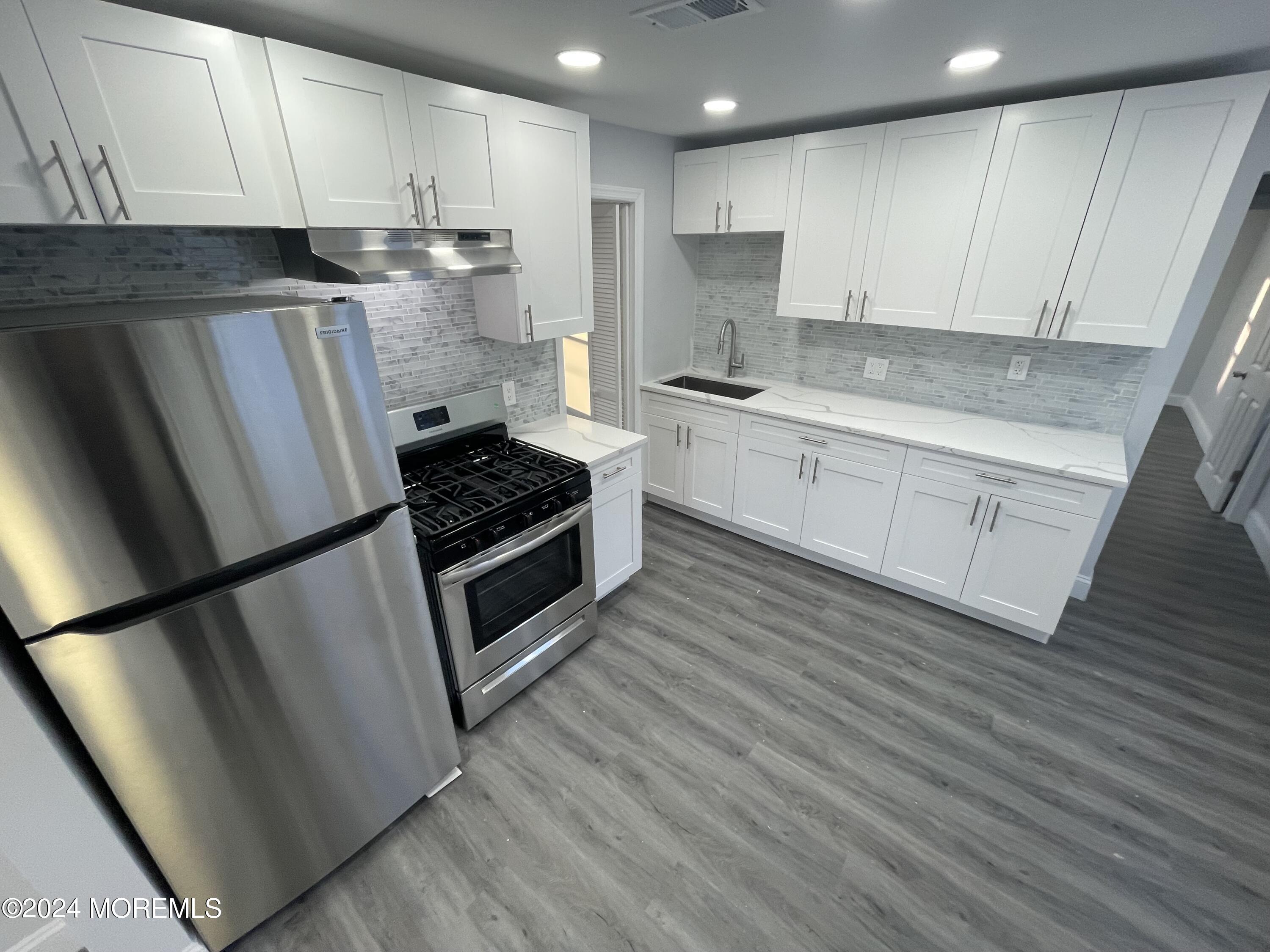 1257 Washington Avenue, Unit 2 Asbury Park, NJ 07712 - Photo 1 of 8 IMG_2495