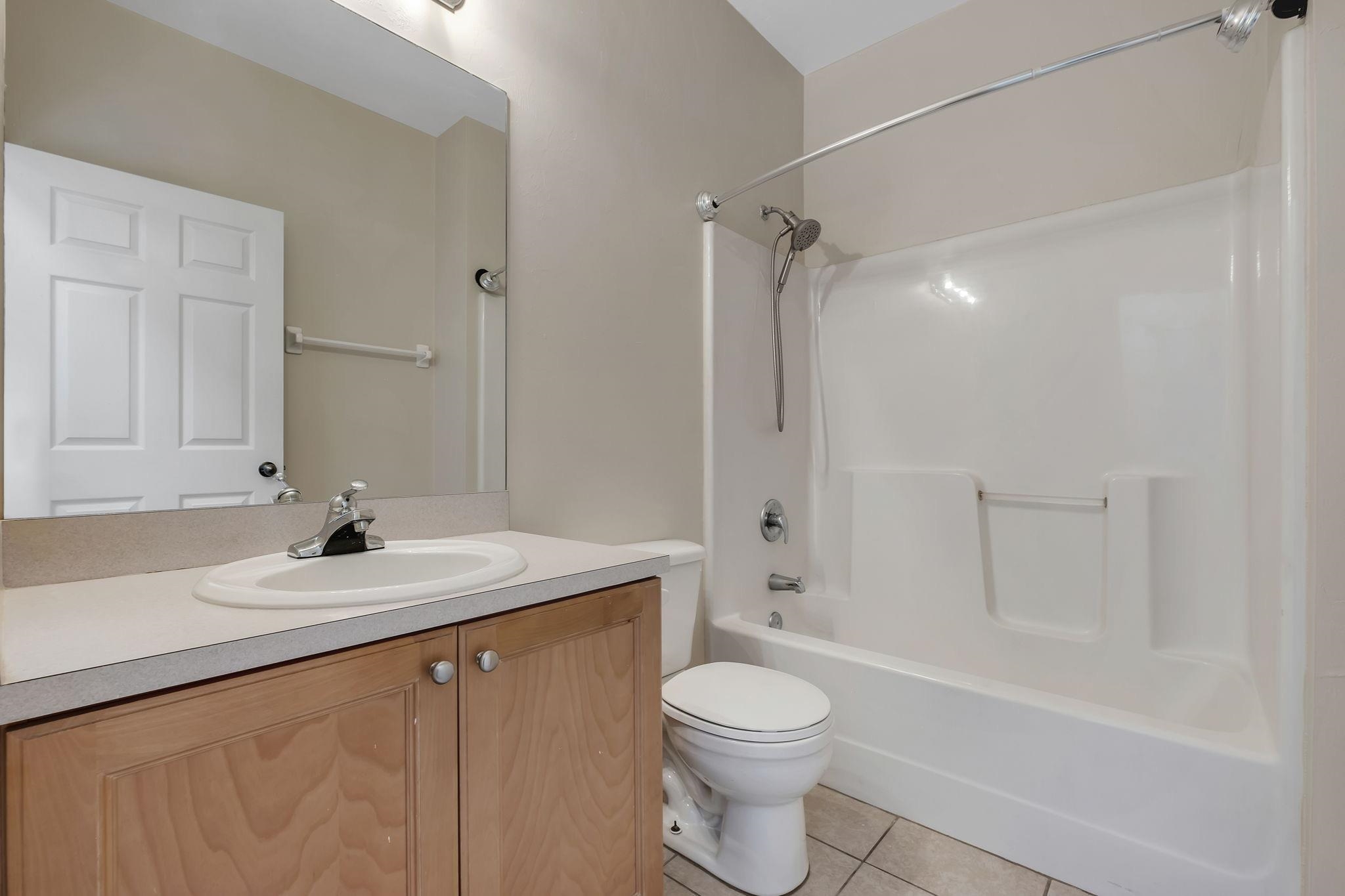 2014 Midyette Road, Unit 108 Tallahassee, FL 32301 - Photo 6 of 18