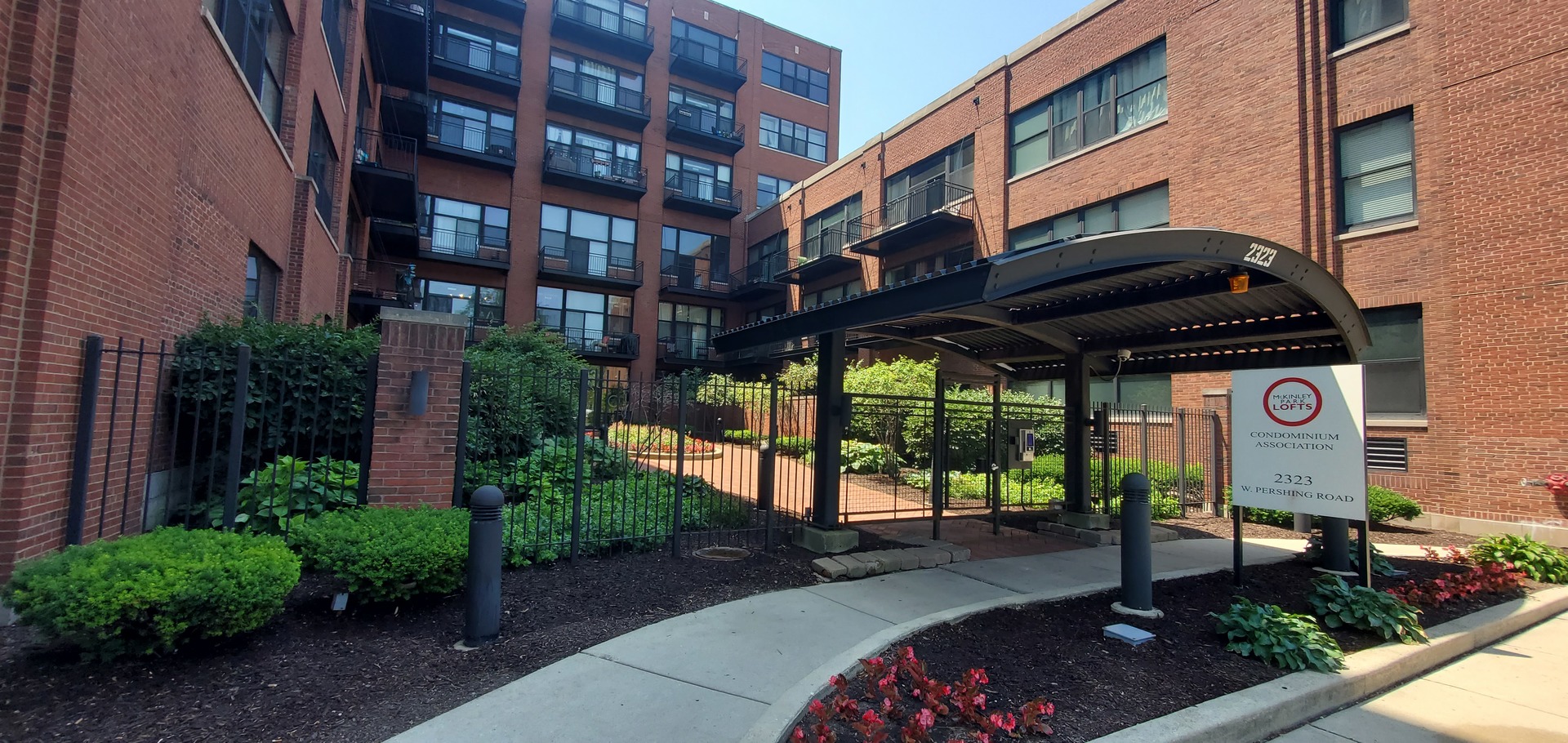 2323 West Pershing Road, Unit 220 Chicago, IL 60609 - Photo 1 of 15
