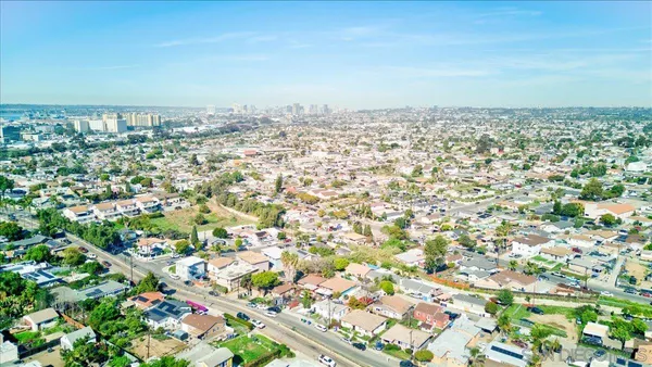$1,049,500 | 4250 Division Street, San Diego, CA 92113