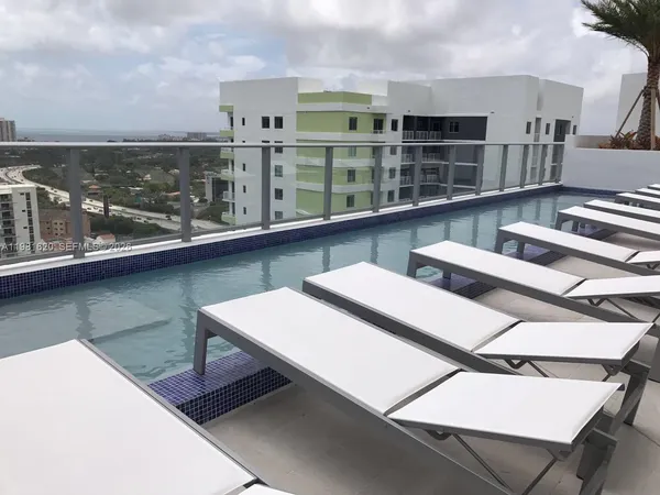 $2,600 | 1010 Southwest 2nd Avenue, Unit 607, Miami, FL 33130