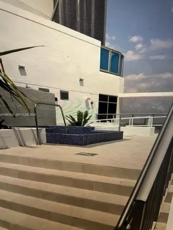 $2,600 | 1010 Southwest 2nd Avenue, Unit 607, Miami, FL 33130