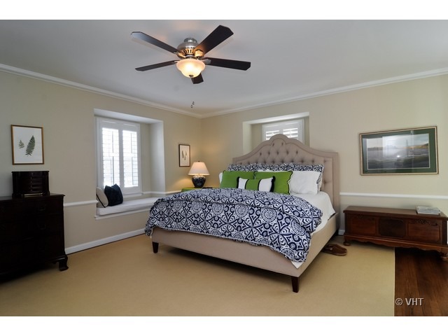 288 Dover Circle Inverness, IL 60067 - Photo 10 of 16