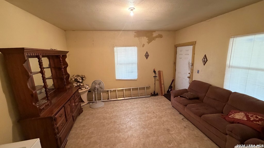 1558 Eidson Road Eagle Pass, TX 78852 - Photo 14 of 26