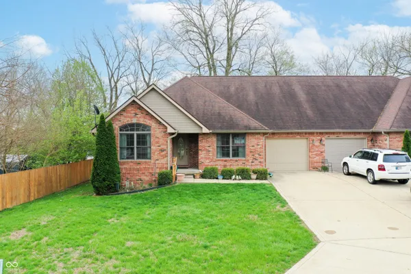 $225,000 | 655 Mallards Crossing, Martinsville, IN 46151
