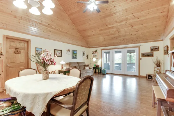 $225,000 | 655 Mallards Crossing, Martinsville, IN 46151