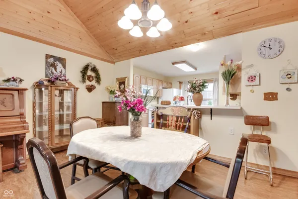 $225,000 | 655 Mallards Crossing, Martinsville, IN 46151