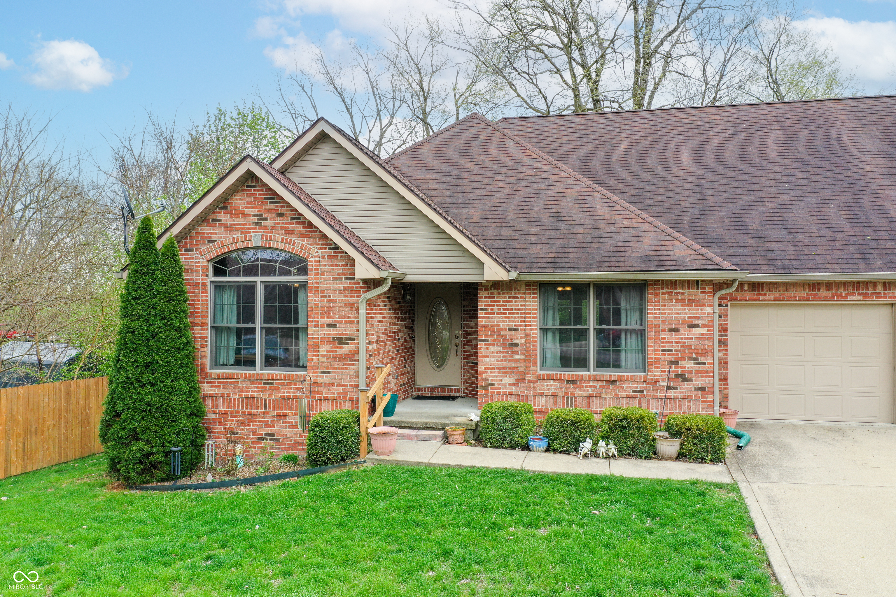 655 Mallards Crossing Martinsville, IN 46151 - Photo 5 of 27