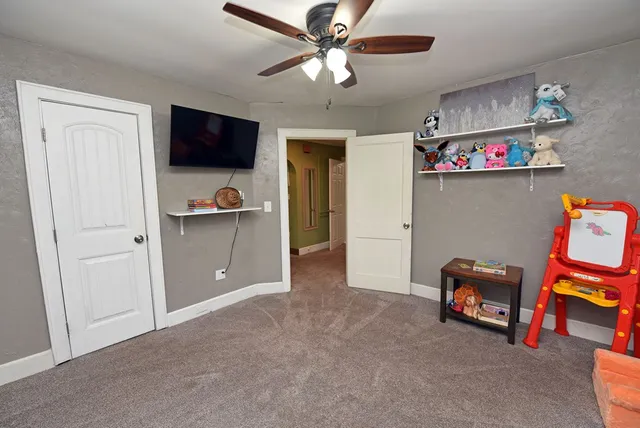 $299,500 | 749 Hillcrest Drive, McCaysville, GA 30555