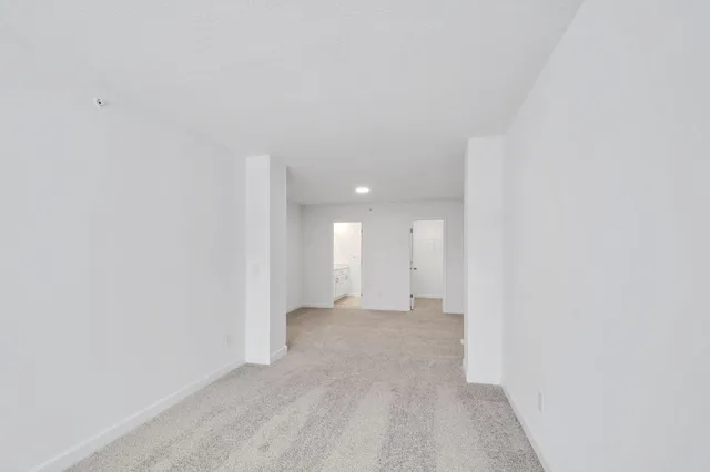 $329,910 | 5227 Long Pointe Pass, Woodbury, MN 55129