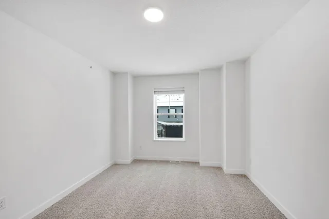 $329,910 | 5227 Long Pointe Pass, Woodbury, MN 55129