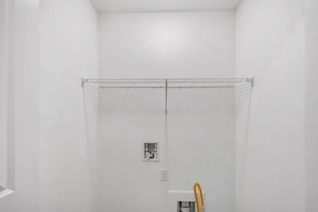 $329,910 | 5227 Long Pointe Pass, Woodbury, MN 55129