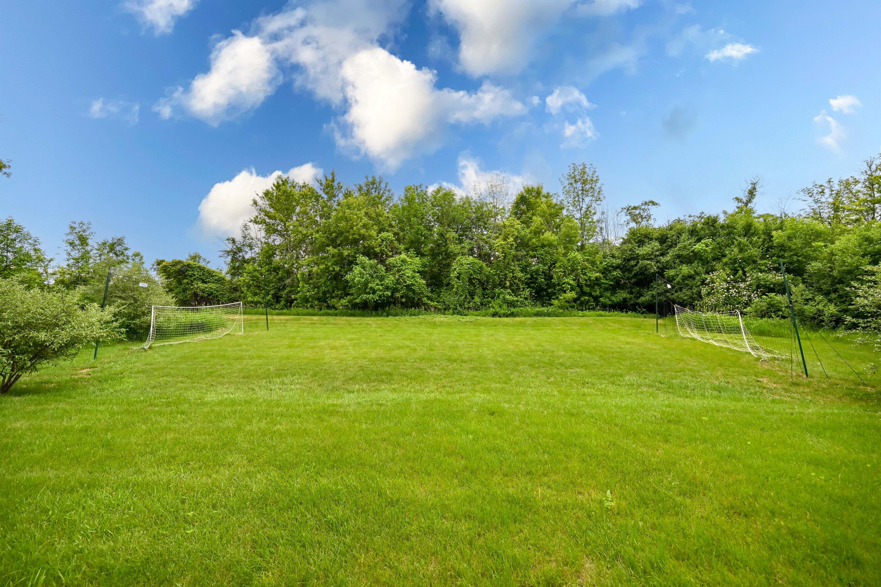 14165 North Pine Bluff Road Mequon, WI 53097 - Photo 52 of 60 DZ14165-55