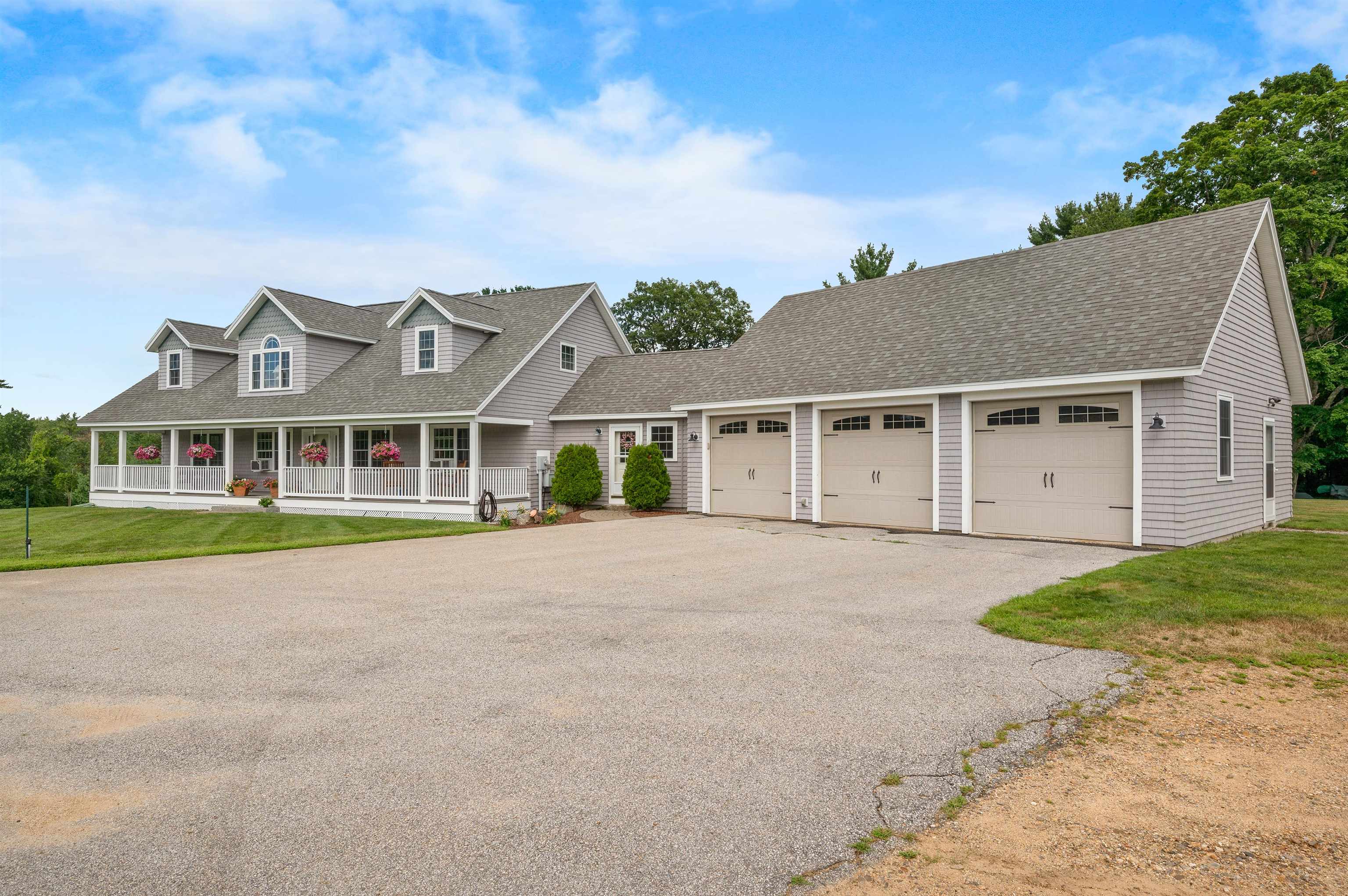 164 Swain Road Gilford, NH 03249 - Photo 3 of 40