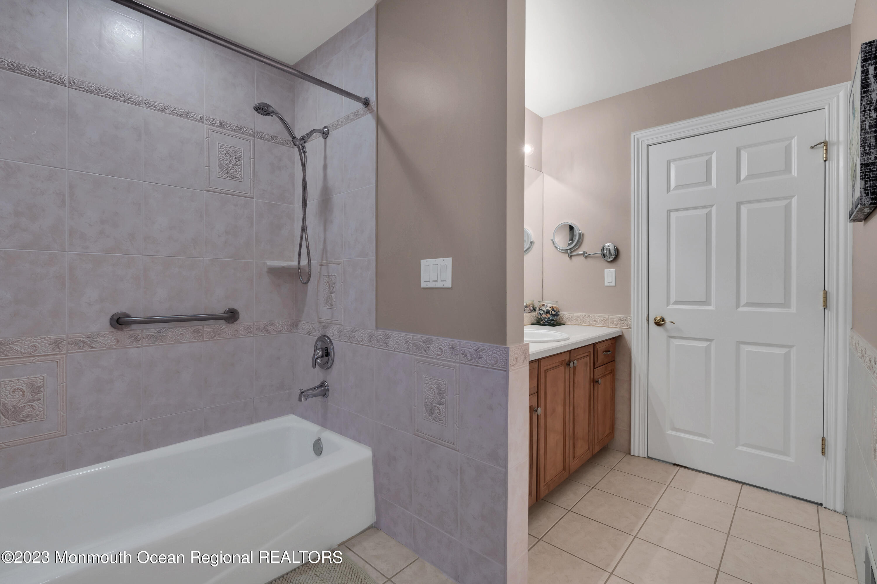 47 Holland Road Middletown, NJ 07748 - Photo 39 of 60 067_dsc01836