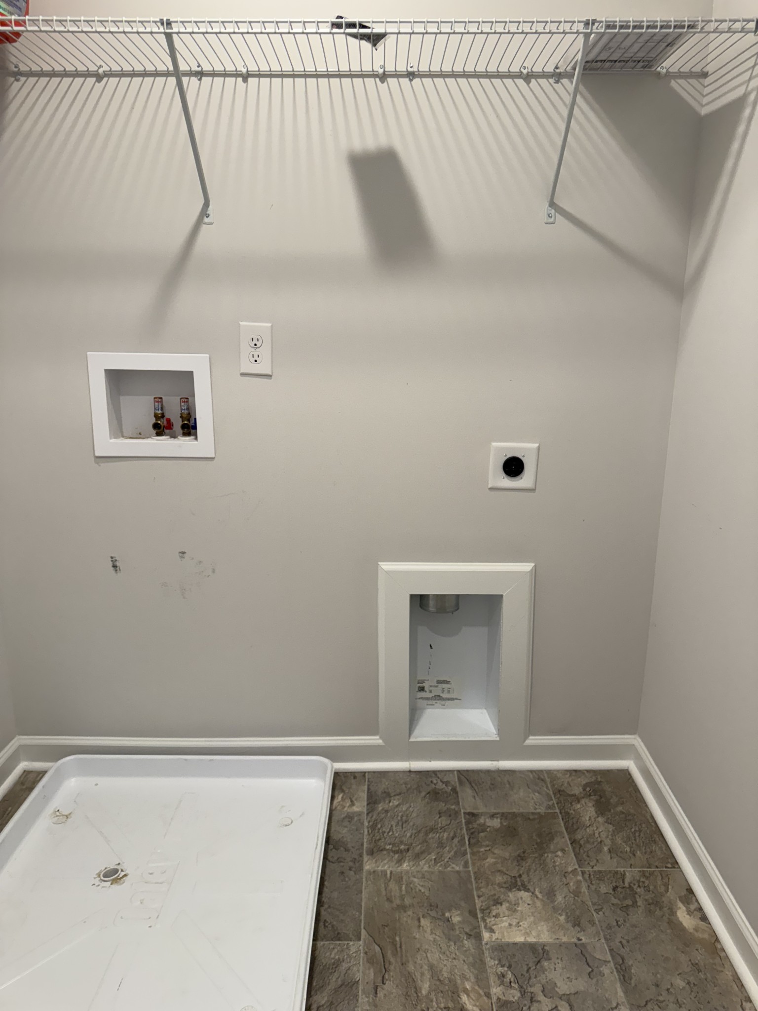 102 Cecil Road Lebanon, TN 37087 - Photo 15 of 22 a view of an empty room