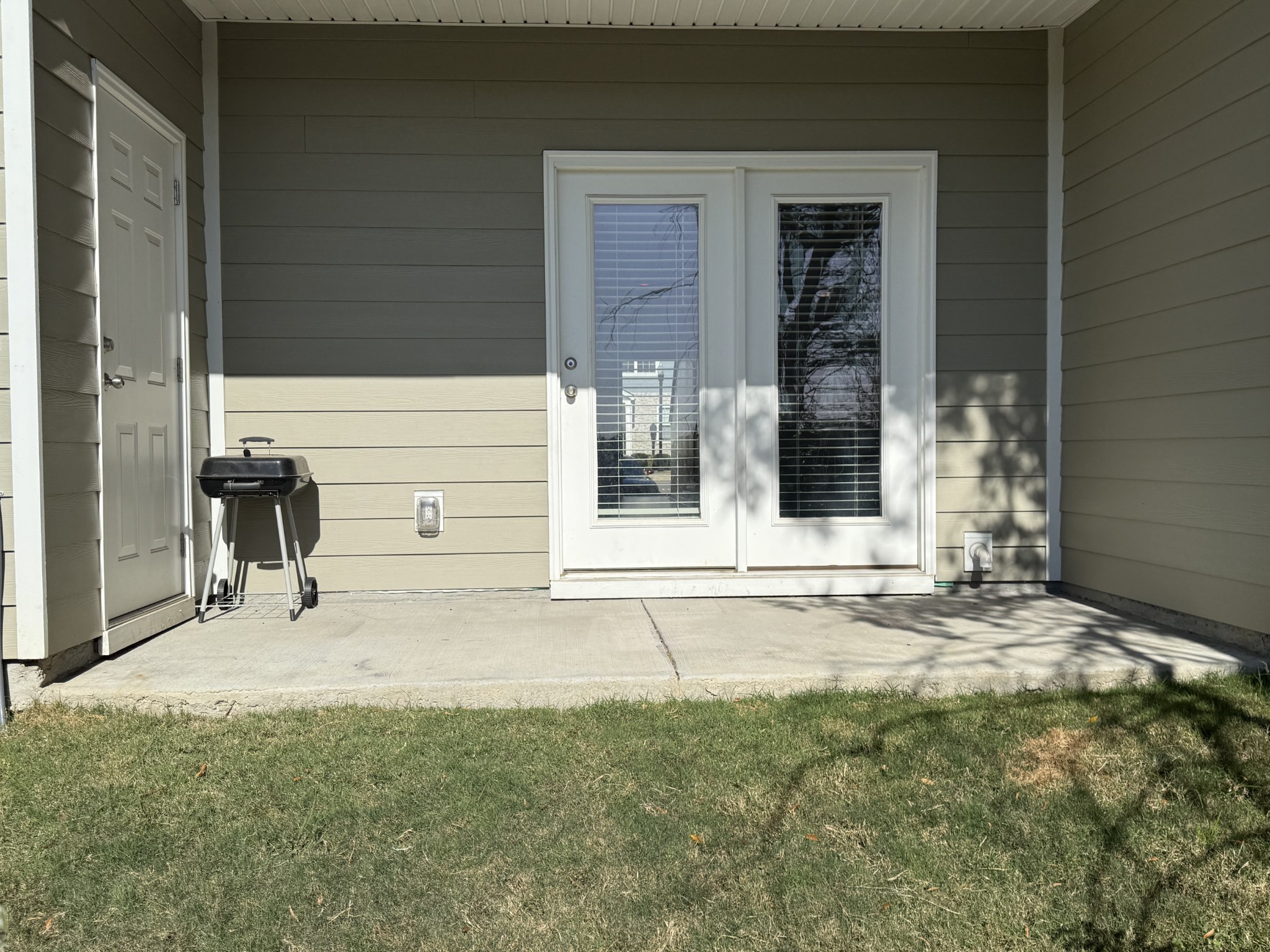102 Cecil Road Lebanon, TN 37087 - Photo 21 of 22 a view of front door of house
