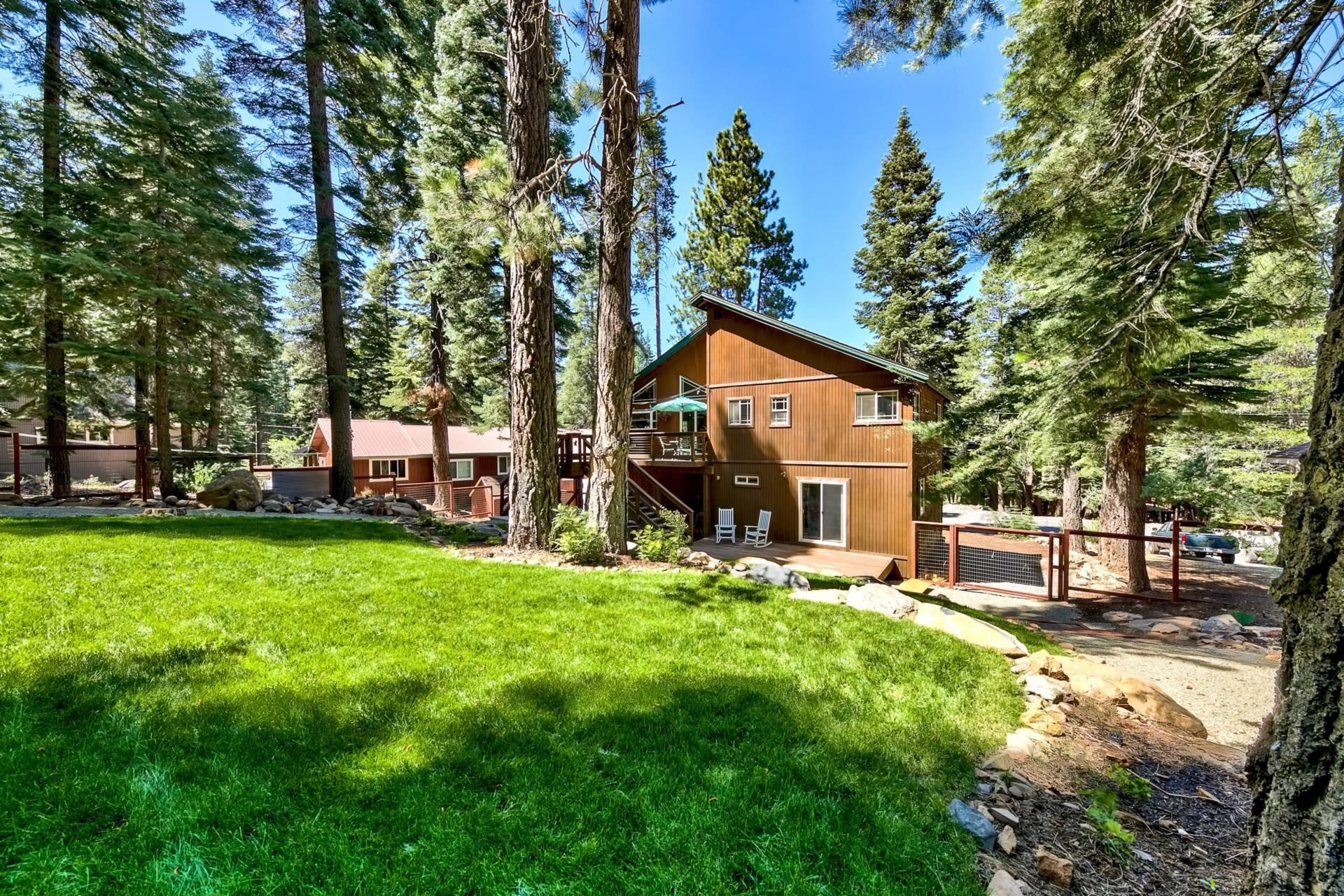10501 Heather Road Truckee, CA 96161 - Photo 17 of 21 Gallery Image 17