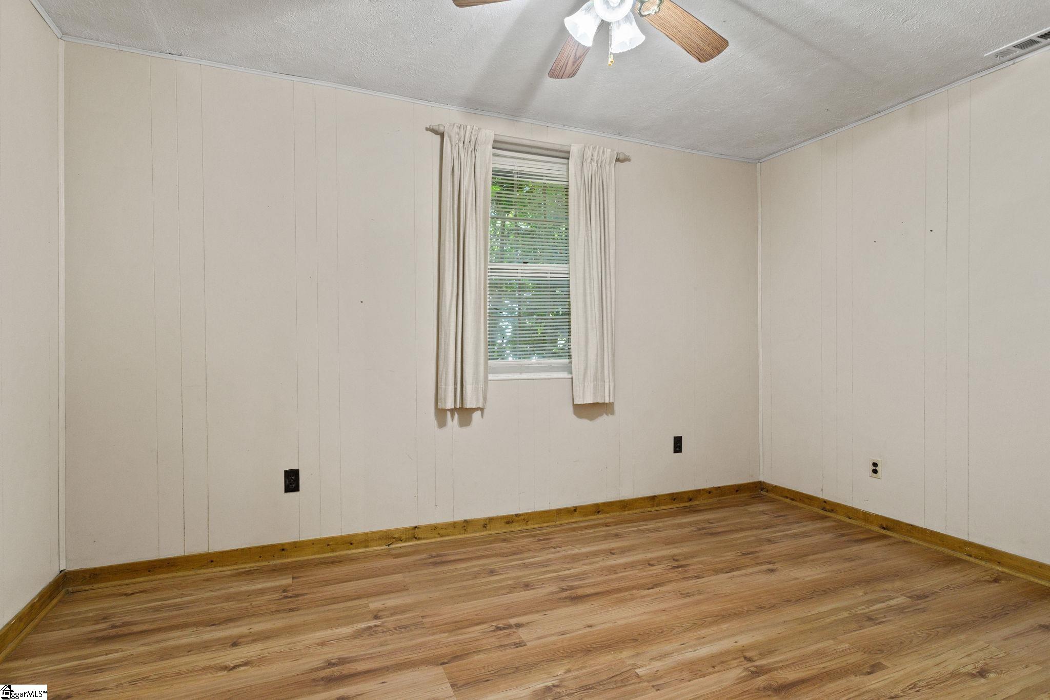 106 Spring Forest Road Greenville, SC 29615 - Photo 32 of 36 Gallery Image 32