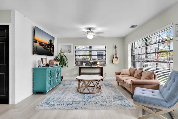 $1,395,000 | 34 Key Haven Road, Key Haven, FL 33040