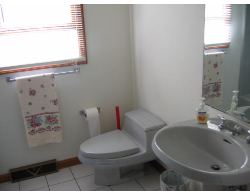 109 Selwyn Road Randolph, MA 02368 - Photo 10 of 14 Gallery Image 10