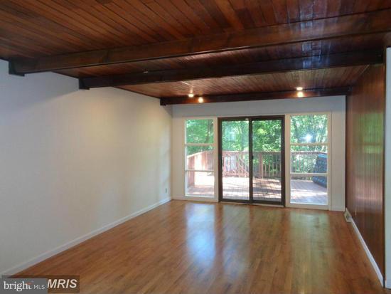 174 Cinder Road Lutherville-Timonium, MD 21093 - Photo 2 of 22 Living Room
