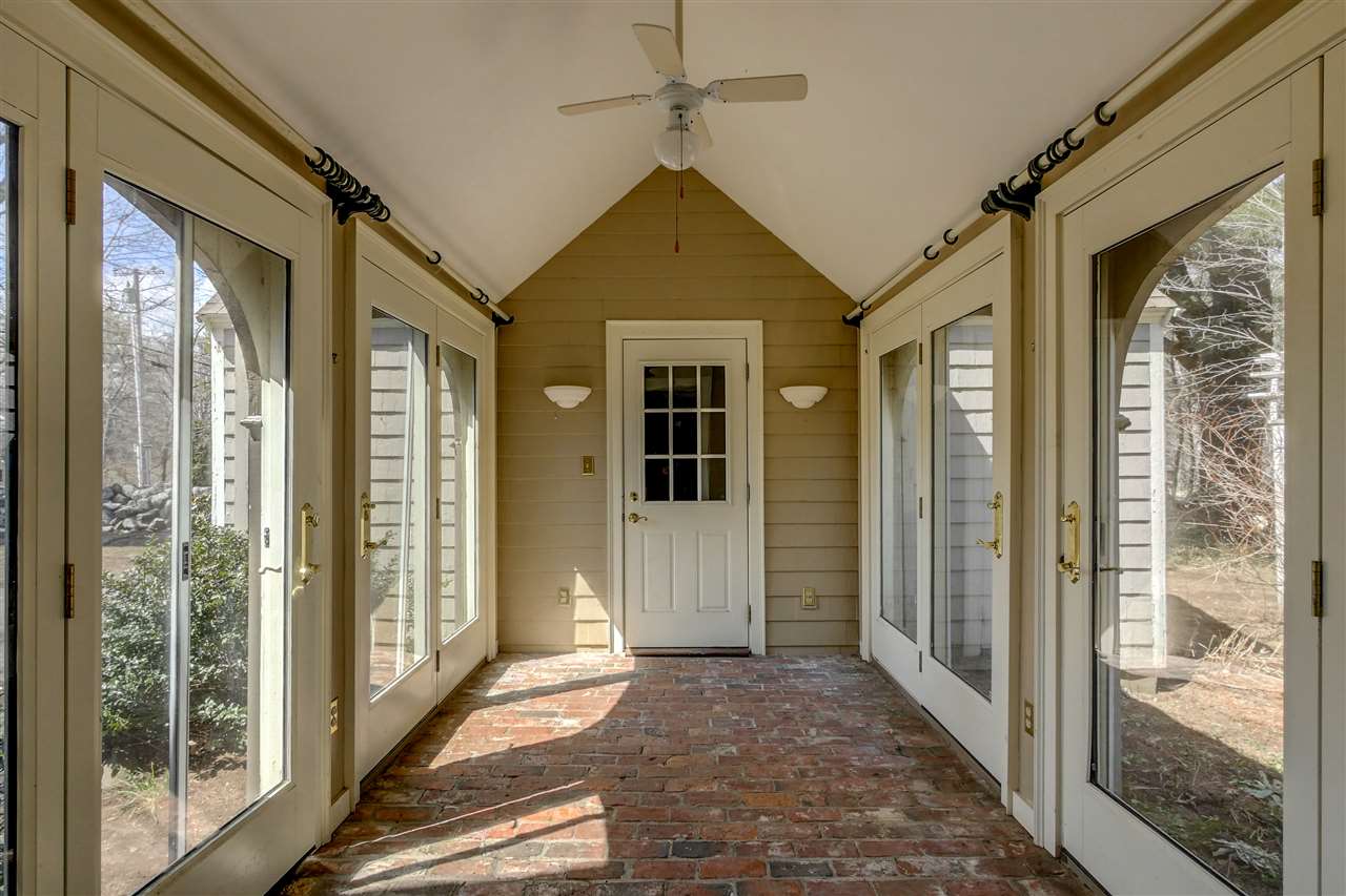 421 South Road Rye, NH 03870 - Photo 15 of 37