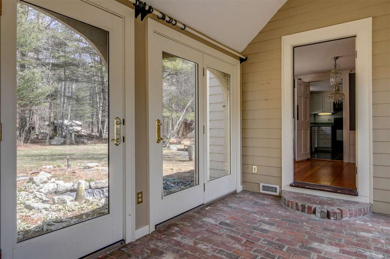 421 South Road Rye, NH 03870 - Photo 16 of 37