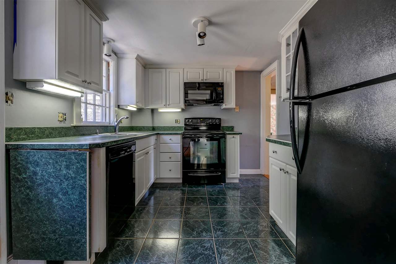 421 South Road Rye, NH 03870 - Photo 18 of 37