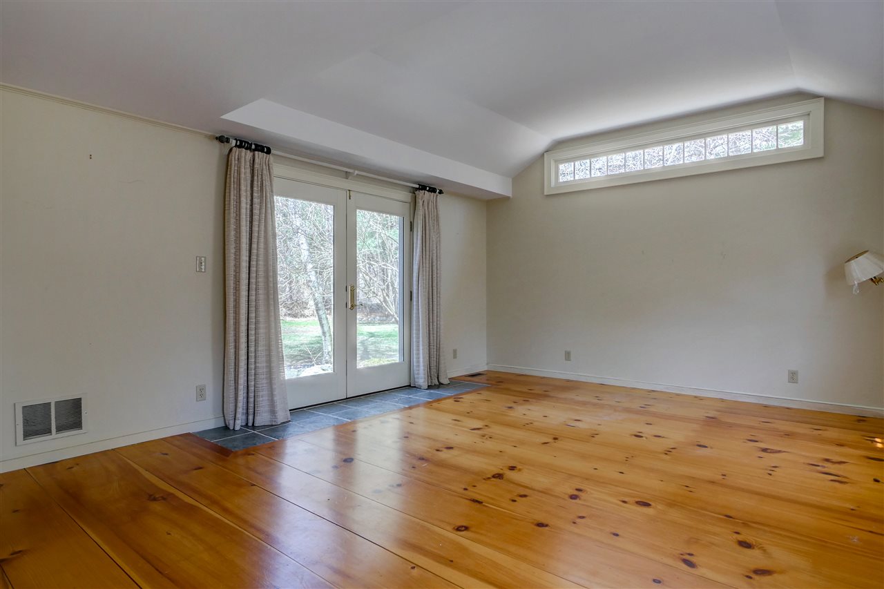 421 South Road Rye, NH 03870 - Photo 25 of 37