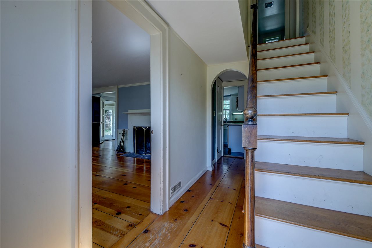 421 South Road Rye, NH 03870 - Photo 6 of 37