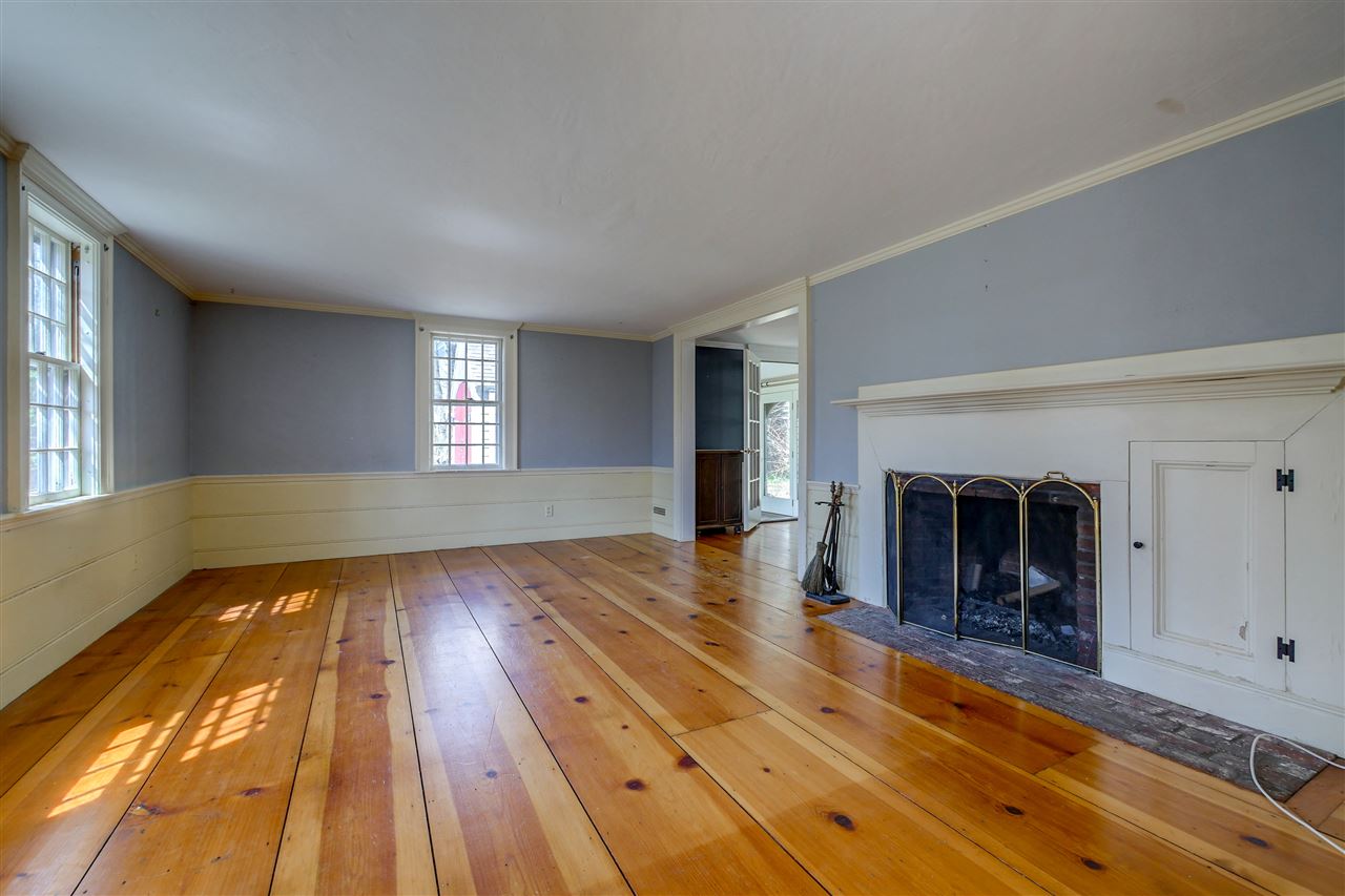 421 South Road Rye, NH 03870 - Photo 7 of 37