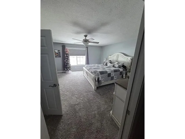 $439,900 | 1109 McCormack Drive, New Castle, IN 47362